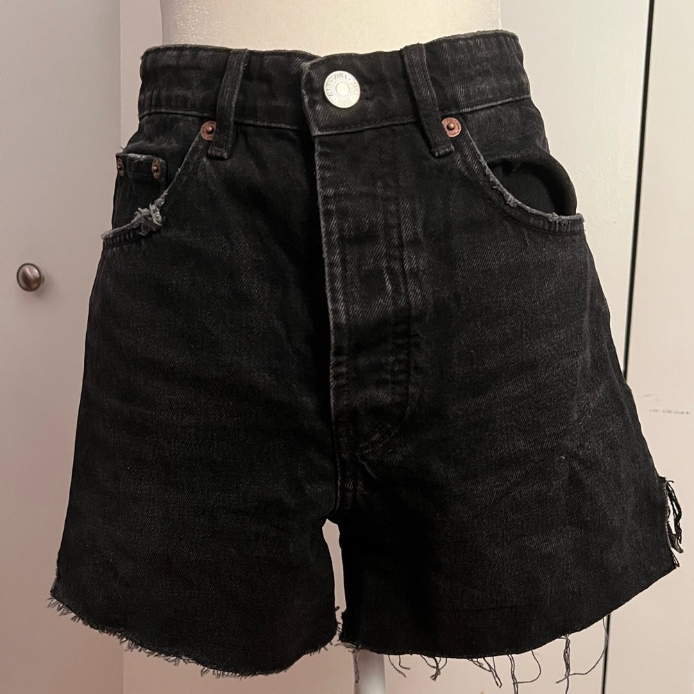ZARA Black high rise jean shorts